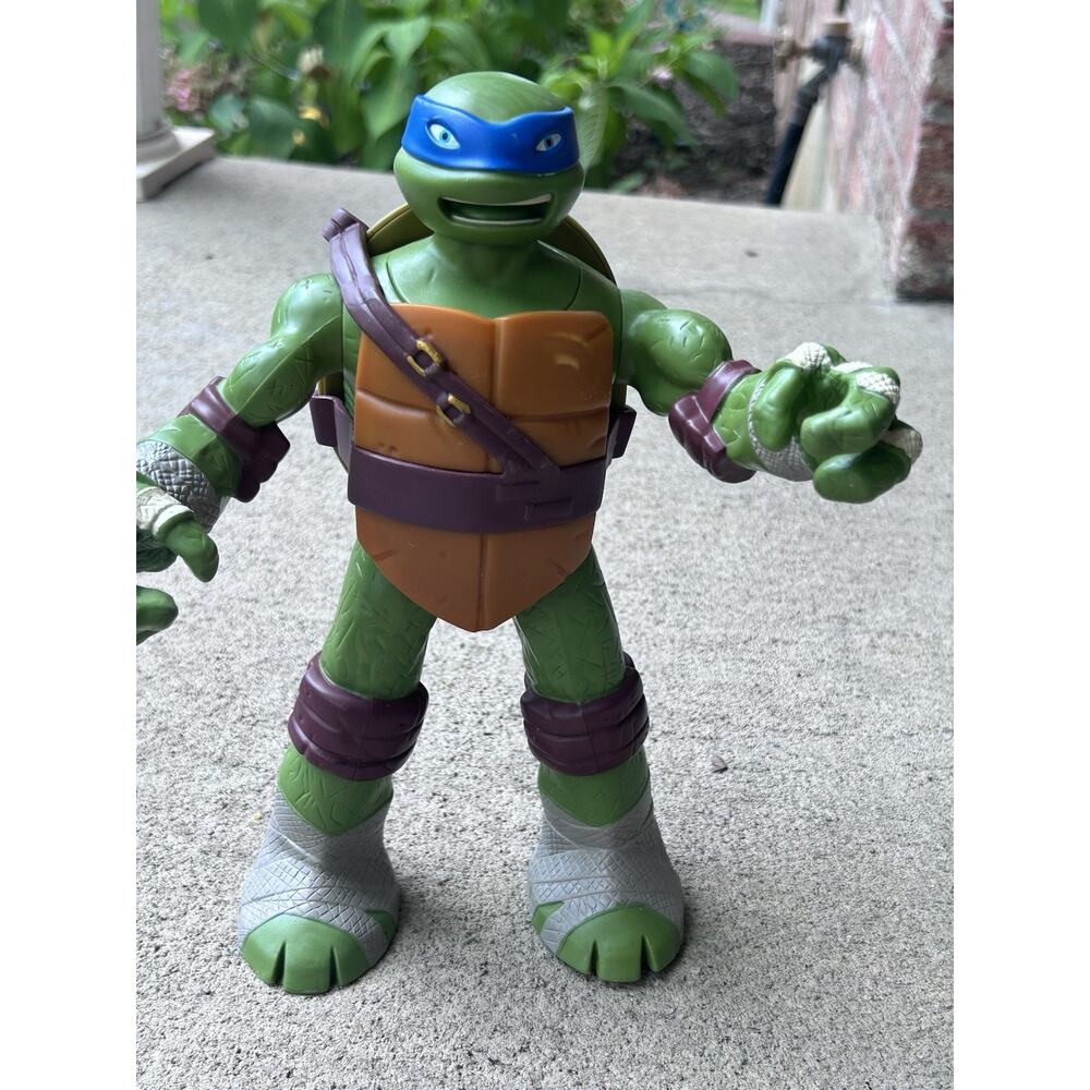 Leonardo TMNT Teenage Mutant Ninja Turtle Figure Pop Up Head Playmates 10" 2014